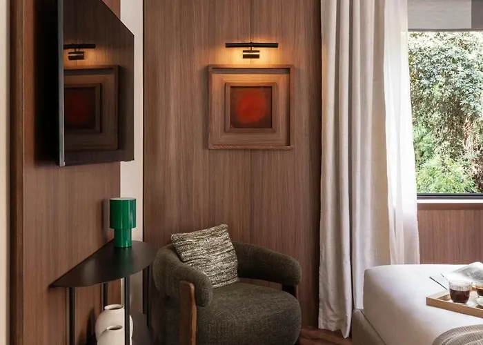 Casa de hóspedes Naman Hotellerie - Condotti 4*