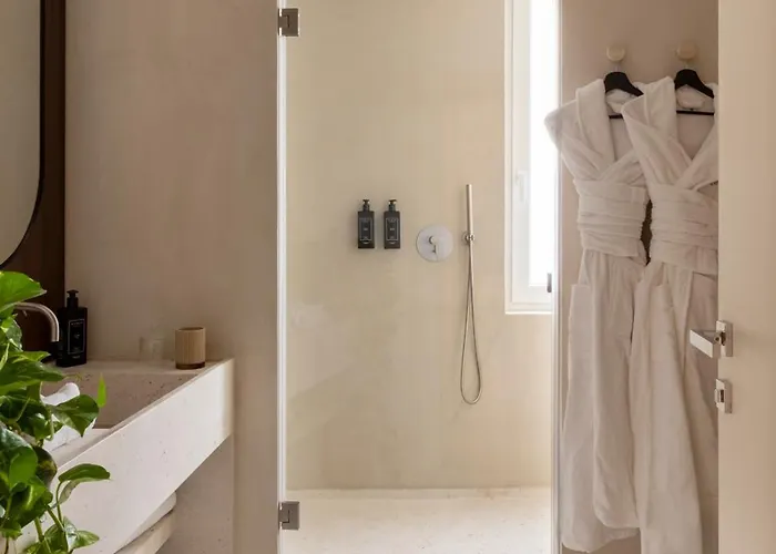 Naman Hotellerie - Condotti