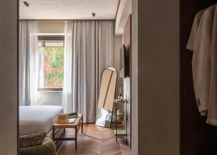 Naman Hotellerie - Condotti 4* Roma