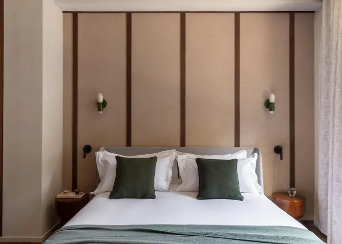 Casa de hóspedes Naman Hotellerie - Condotti 4*