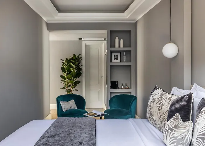 Naman Hotellerie - Condotti Casa de hóspedes 4*